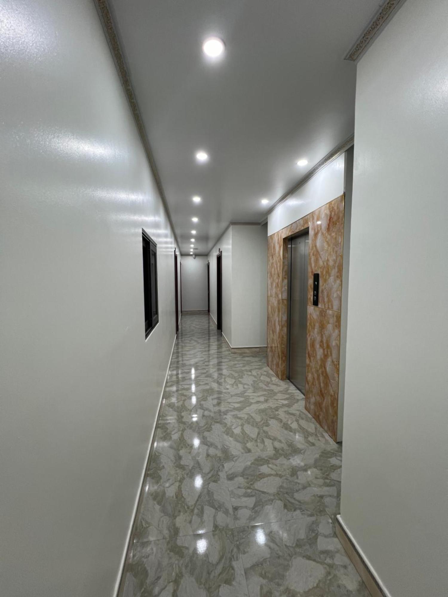 Phu Dat Hotel Донг Ван Екстериор снимка